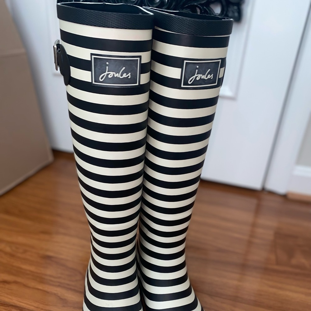 Joules black and white stripe rain boots